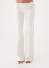 Lina Low Rise Jeans - White