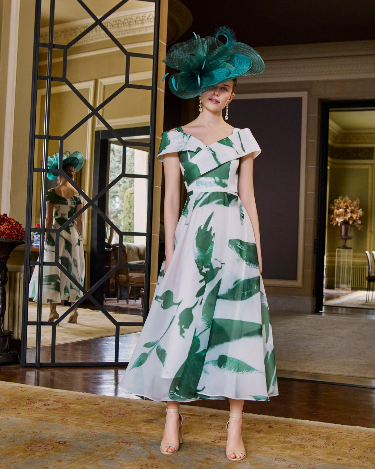 Couture Club 1GM8 Elm Green/Ivory