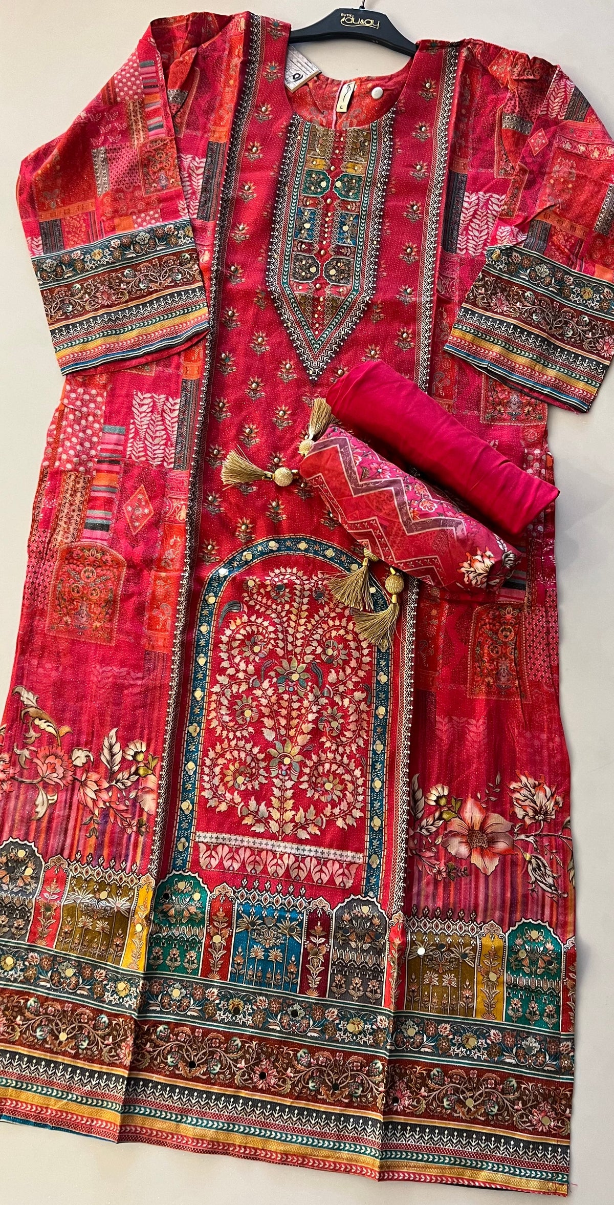 DESIGNER SUIT- IKAD10/