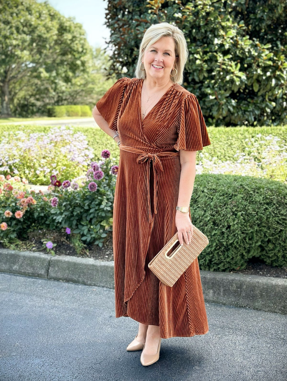 Stylish & Comfortable Fall Dresses for Women Over 50 from Amazon